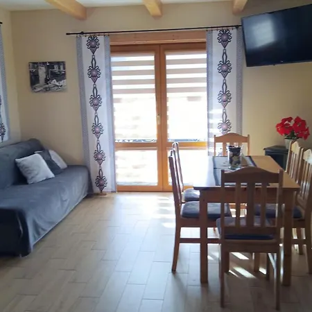 Lilijka-jacuzzi Z Widokiem Na Gory